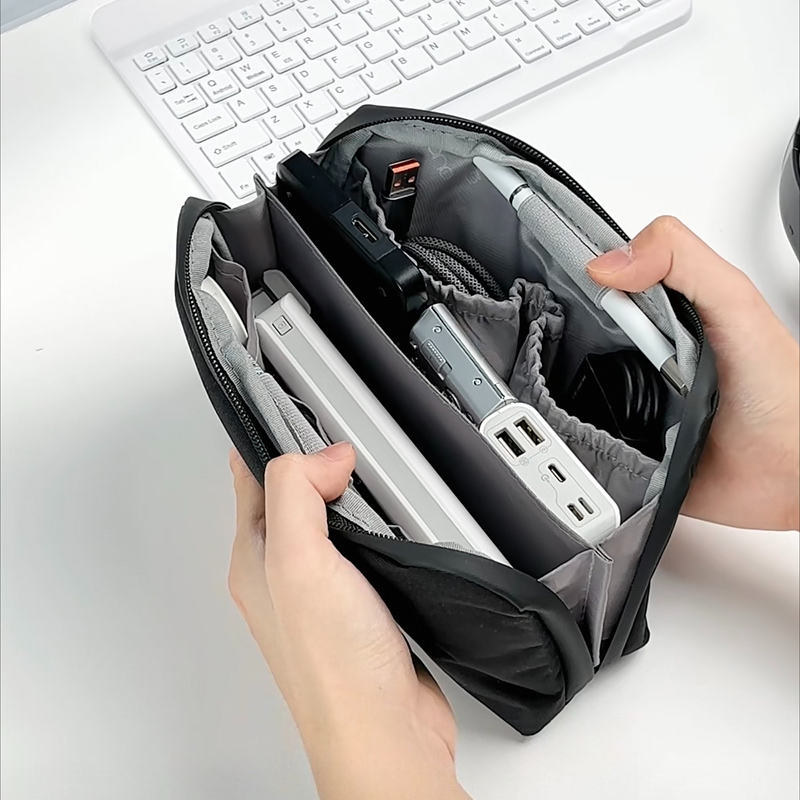Kabuk Şeklinde Kablo Düzenleyi - Tech Accessories Travel Organizer Pouch incelemesi ve fiyatı